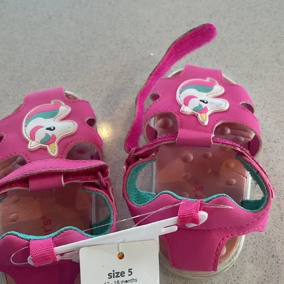 NWT Carter’s Everyday Unicorn Pink Sandals Size 5 - Picture 5 of 7